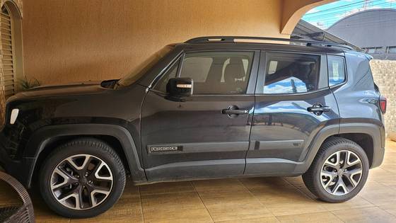 JEEP RENEGADE 1.8 16V FLEX LONGITUDE 4P AUTOMÁTICO